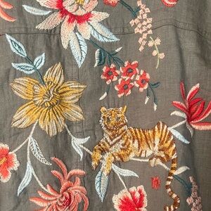 Johnny Was jacket size extra large only worn once excellent condition